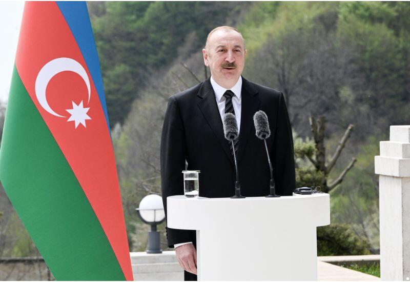 Prezident İlham Əliyev: Hərbi məhsulların birgə istehsalı ilə bağlı konkret layihələr üzrə danışıqlar aparılır