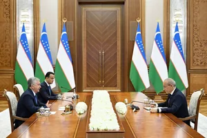 Азербайджанский министр у президента Узбекистана