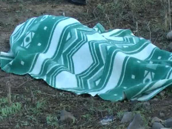 Bakıda qadın evinin həyətində ölü tapıldı