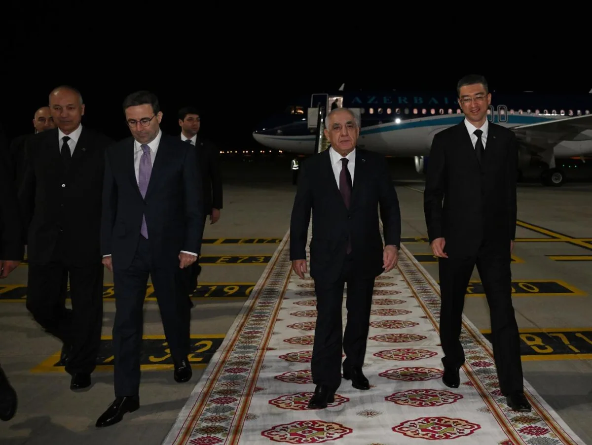 Али Асадов прибыл в Туркменистан