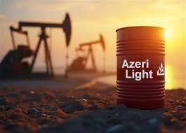 Цена нефти Azeri Light превысила 93 доллара за баррель