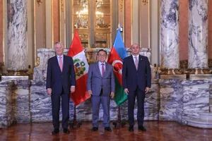 Посол Азербайджана вручил верительные грамоты Президенту Перу (ФОТО/ВИДЕО)