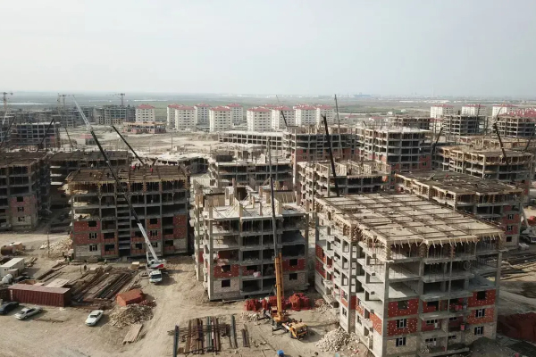 Студент с мозолями: новое поколение хотят закалить Карабахом?