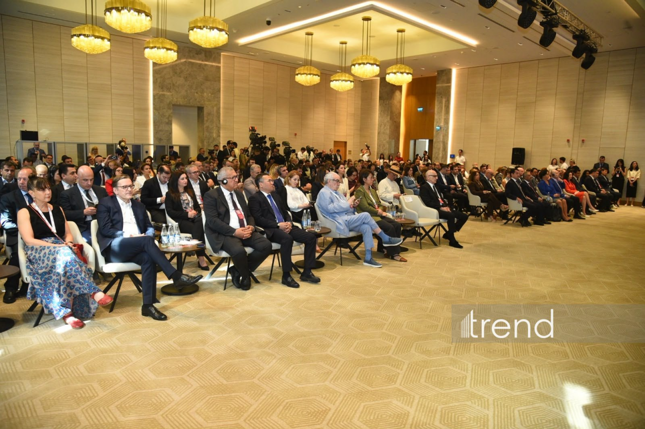 IV Şuşa Qlobal Media Forumunun ikinci günü öz işinə başlayıb