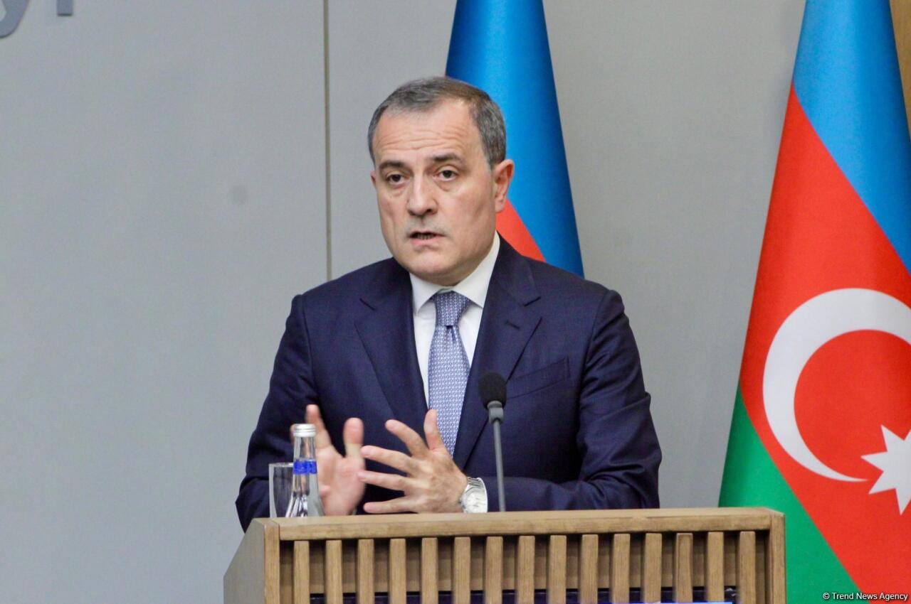 Байрамов призвал ОБСЕ усилить поддержку Азербайджана в разминировании